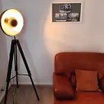 Cocon Dans L'artere Du Centre-ville