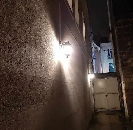 Апартаменты Cocon Dans L'artere Du Centre-ville Реймс